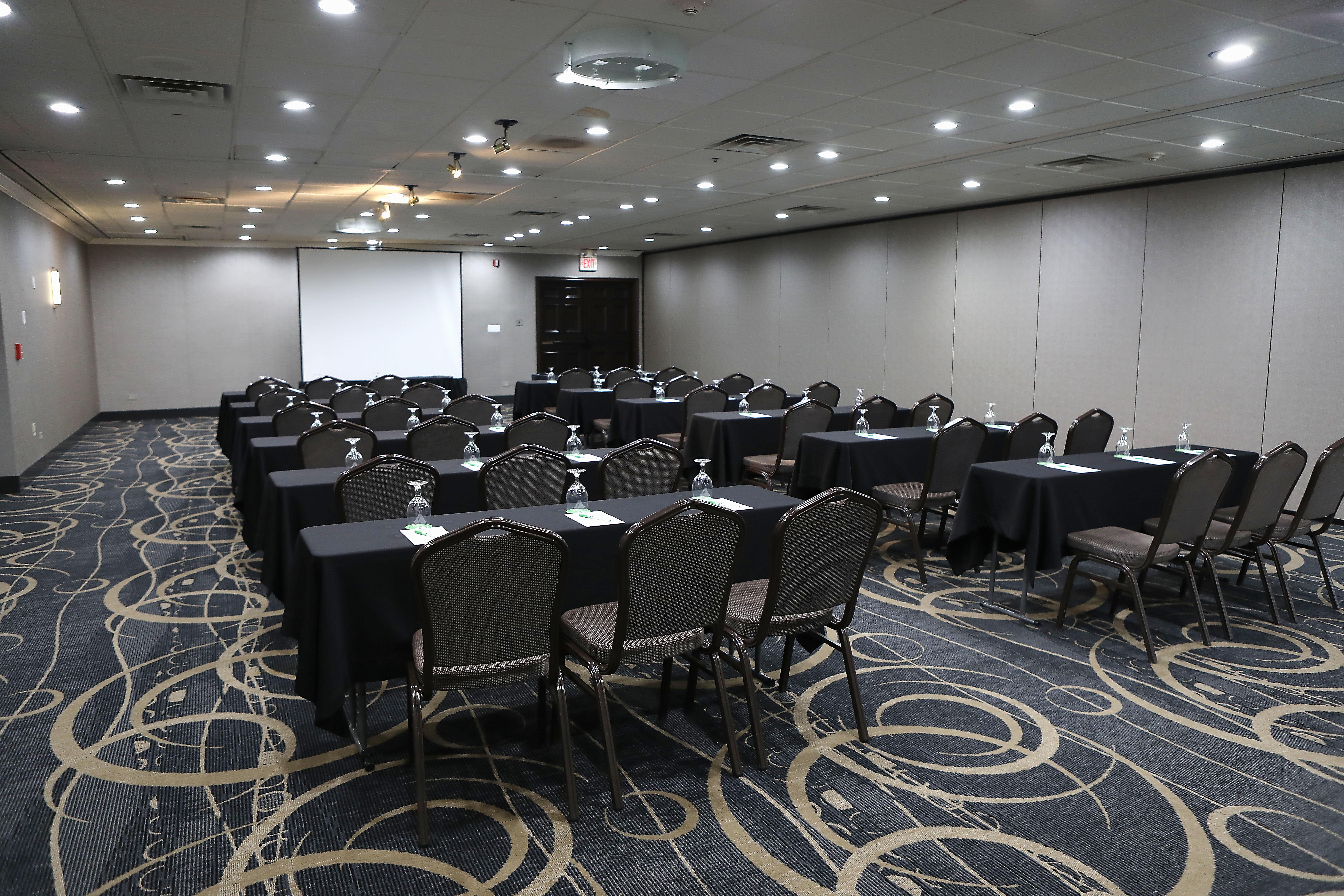 Holiday Inn Chicago/Oak Brook By Ihg Oakbrook Terrace Exterior foto