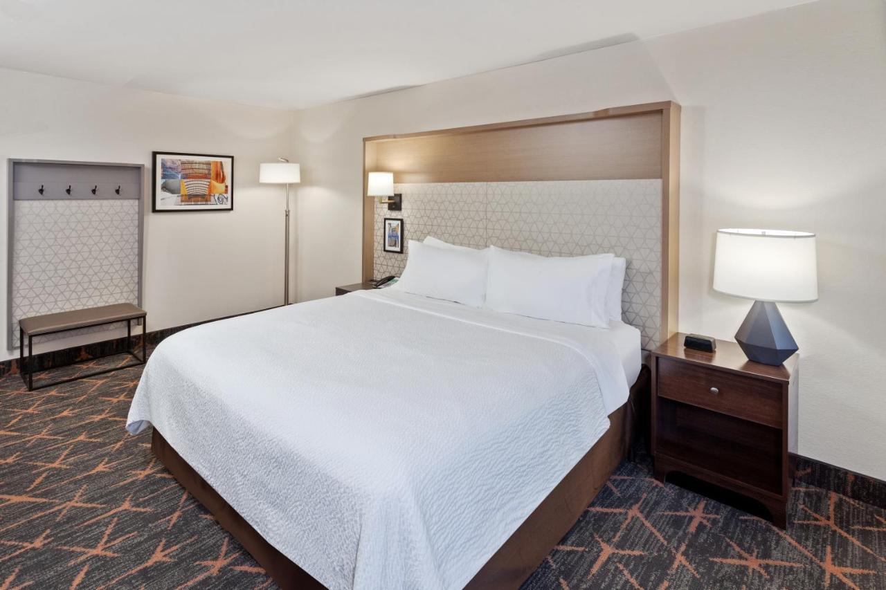 Holiday Inn Chicago/Oak Brook By Ihg Oakbrook Terrace Exterior foto