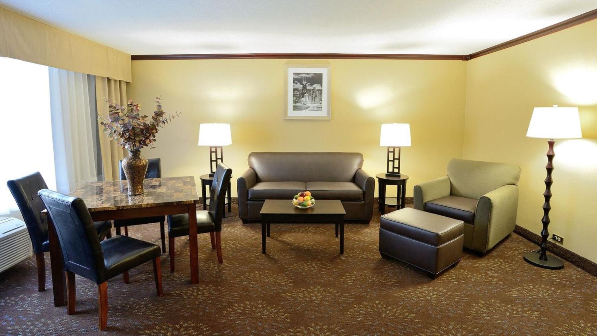 Holiday Inn Chicago/Oak Brook By Ihg Oakbrook Terrace Exterior foto