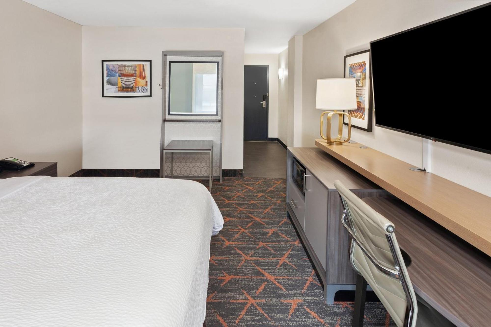 Holiday Inn Chicago/Oak Brook By Ihg Oakbrook Terrace Exterior foto