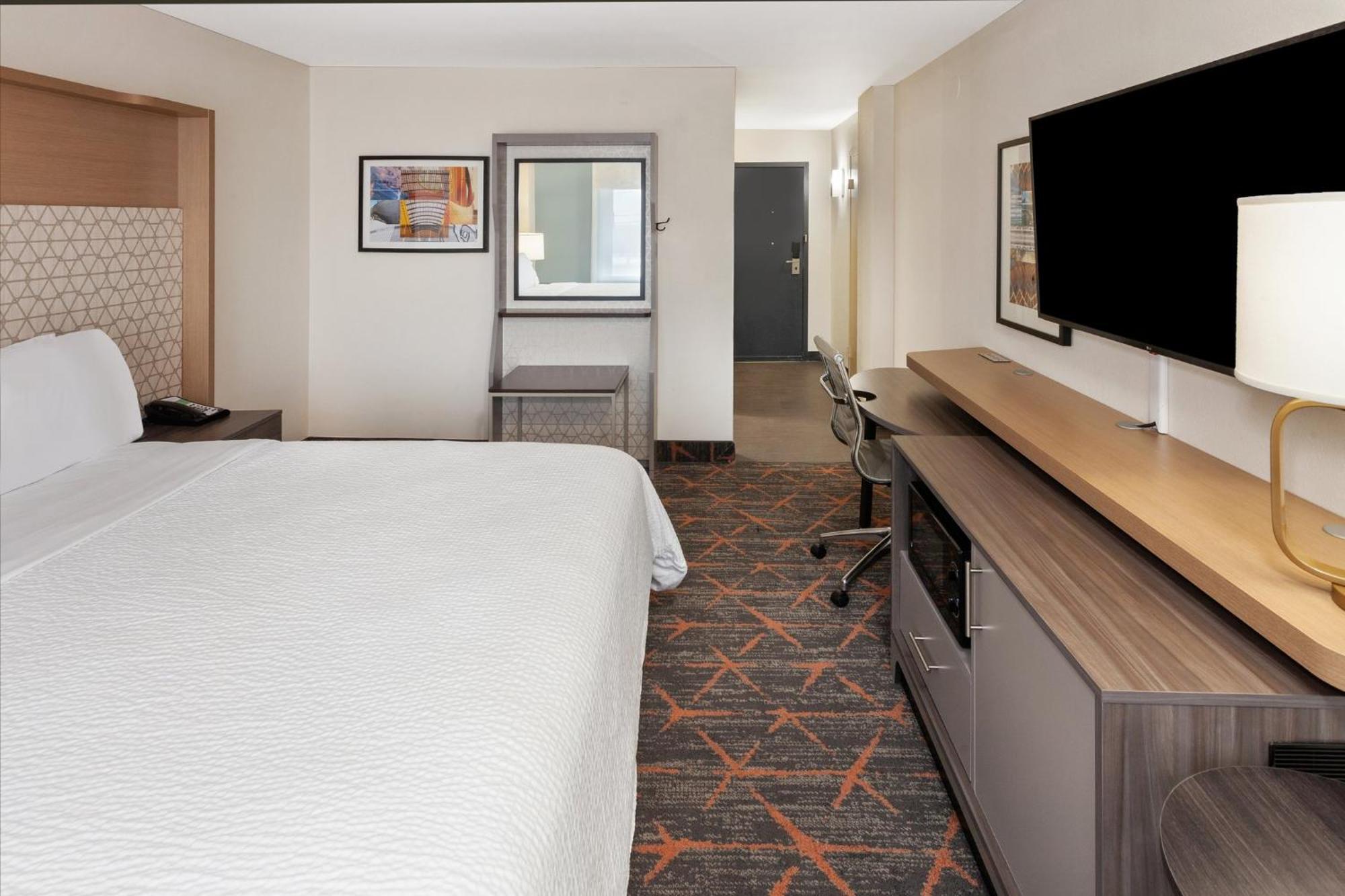 Holiday Inn Chicago/Oak Brook By Ihg Oakbrook Terrace Exterior foto